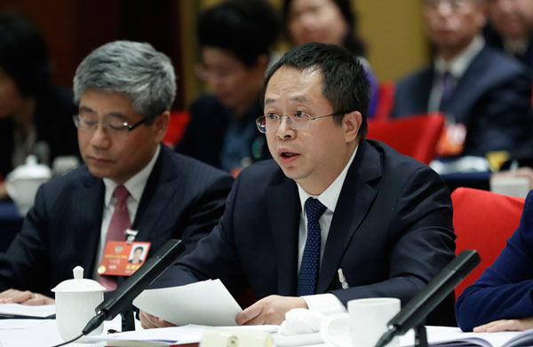 聚焦兩會(huì)：馬化騰、雷軍等企業(yè)大佬都說了啥?